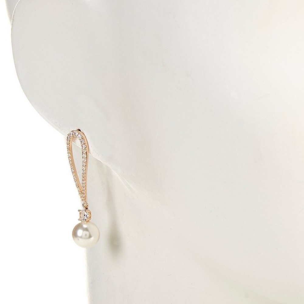 x Borrowed & Blue Teardrop Crystal CZ Pave Metal Pearl Drop Earrings - Picture 3 of 4